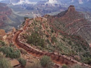 Grand Canyon, roaming the steep South Kaibab Trail