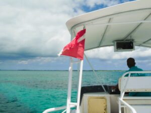 Learn to SCUBA Dive in the Bahamas